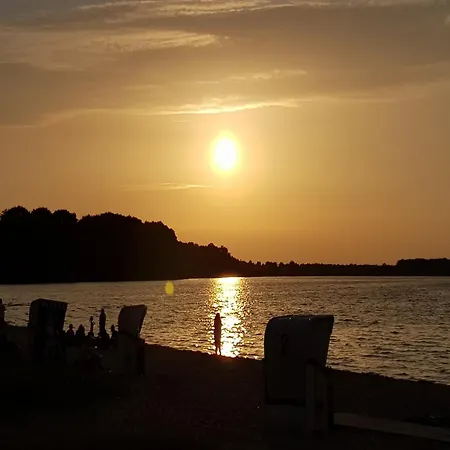 Cosy Ostsee In With Terrace *